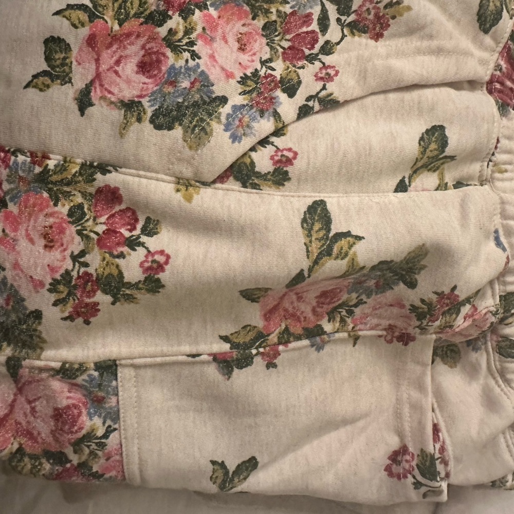 Floral Print Women's Pants - Picture 8 of 9